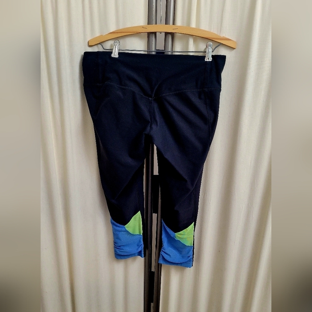 Nike Women’s Black Dri-Fit Leggings w/ Neon Swoosh | Size Medium - Picture 3 of 5